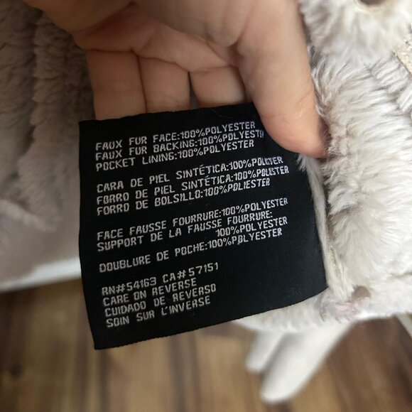 Guess Faux Suede jacket Size S with faux fur/shearling - Picture 4 of 4